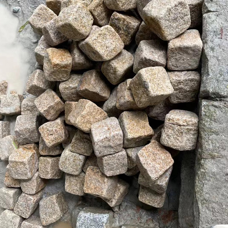 Tumbled Yellow G682 Granite Cobblestone Cubes for Garden Driveways and Outdoor Paving