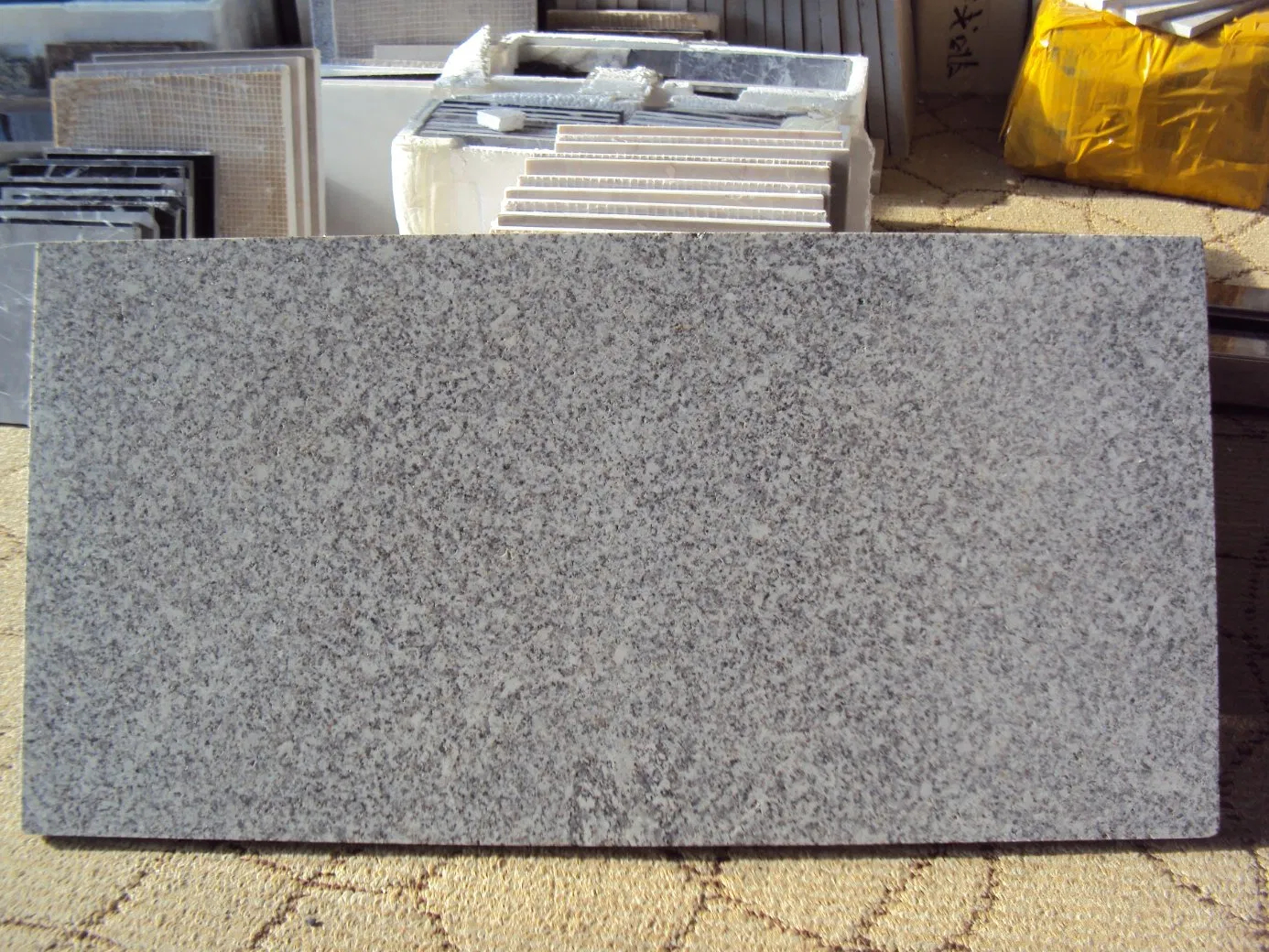 Natural Granite Tiles and Pavi