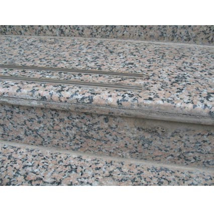 Natural Granite Stair Steps for Residential and Commercial Buildings