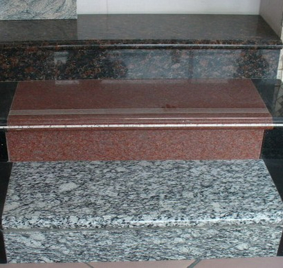 Natural Granite Stair Steps for Residential and Commercial Buildings