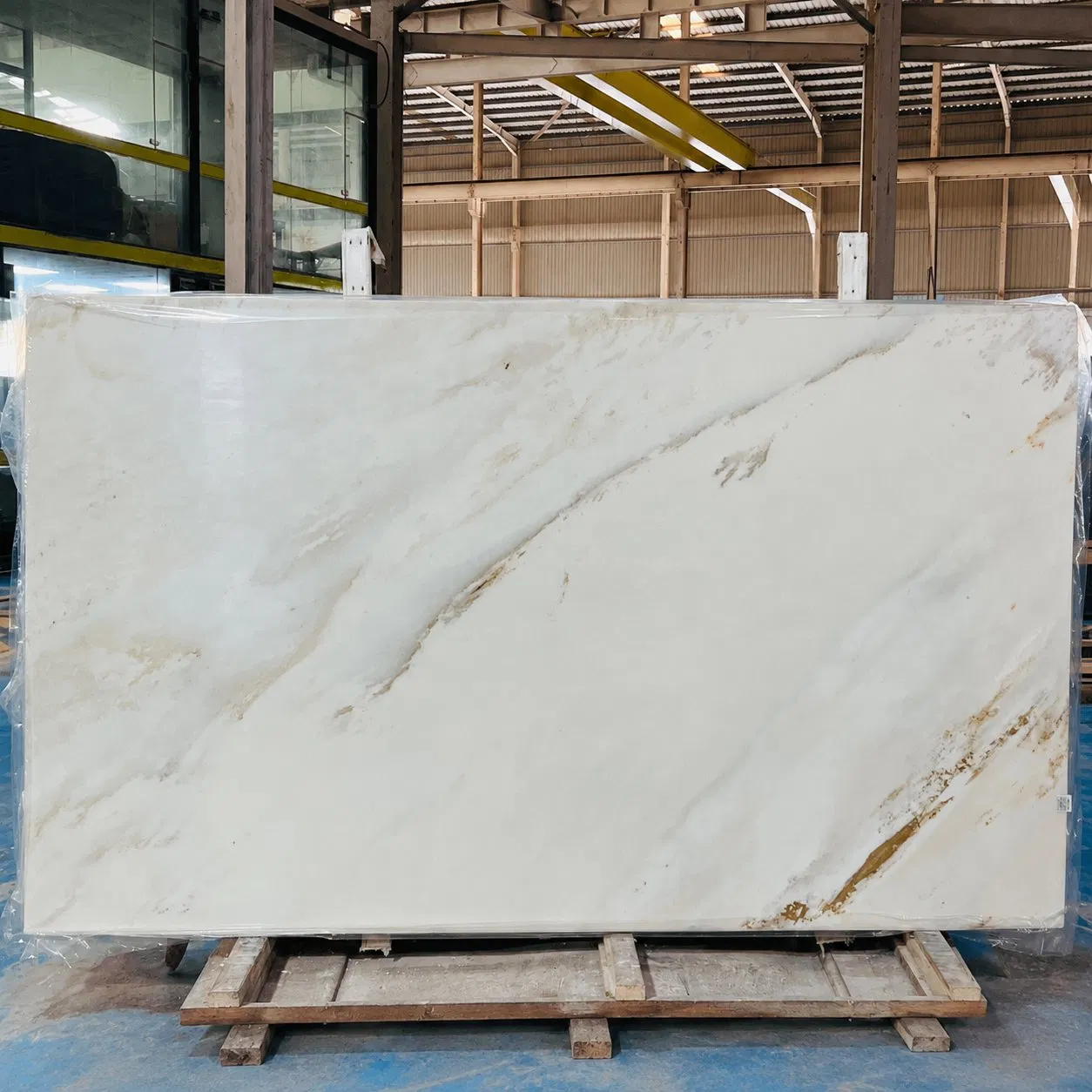 Chinese Calacatta Gold Marble for Villa Furniture and Interior Design