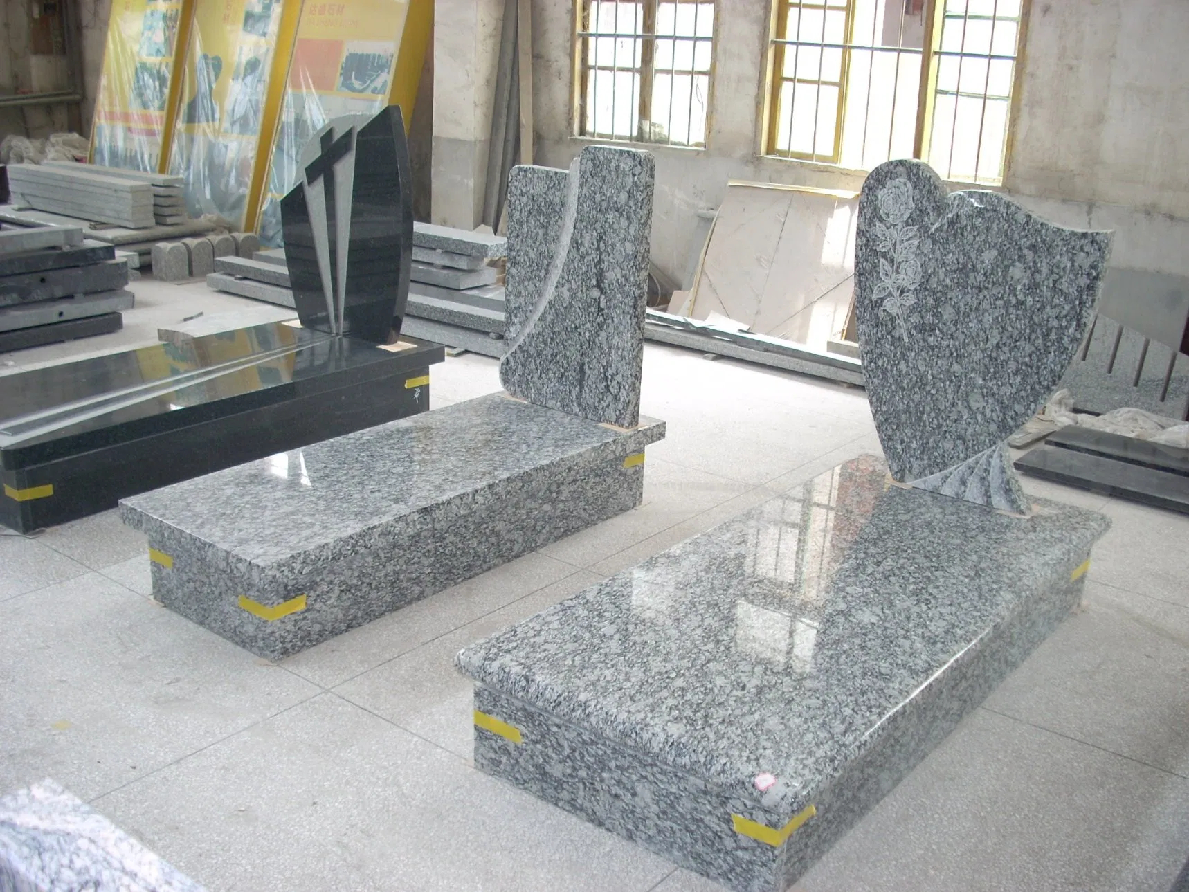 Italian Style Grey Granite Scu