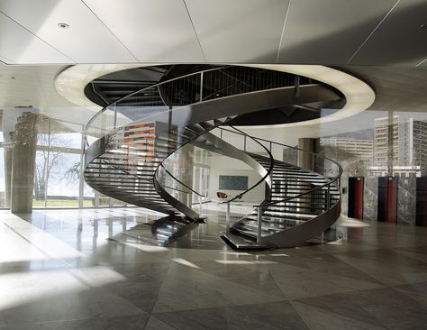 Curved Granite Stair Treads for Open Riser Staircases